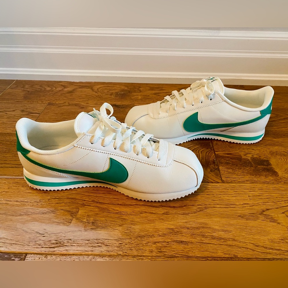 Nike Classic Cortez Sneakers - Picture 4 of 5